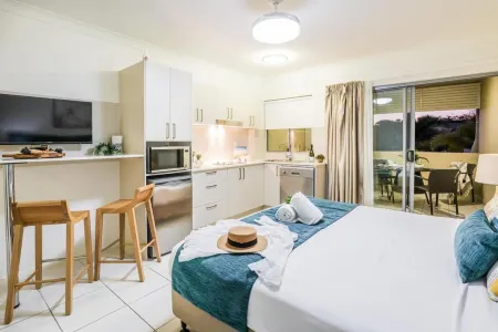 1770 Lagoons Central Apartment Resort Official Отели рядом с достопримечательностью «Lady Musgrave Island»