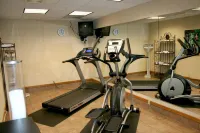 Baymont by Wyndham Portage Indiana Dunes - Gym