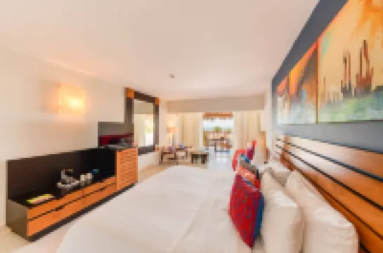 Grand Decameron Los Cabos, A Trademark All Inclusive Resort