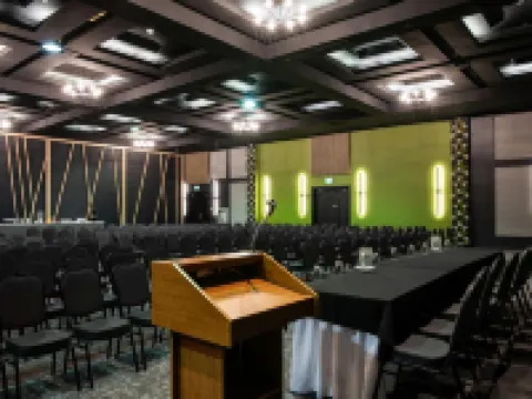 La Saguenéenne - Hôtel et Centre de Congrès Hotels in Chicoutimi