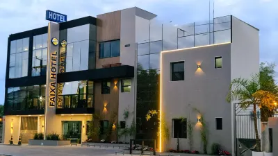 Faixa Hotel Các khách sạn gần Pet Family