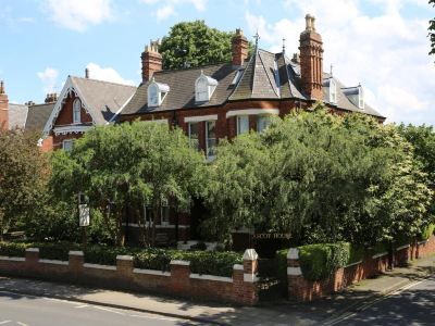 Ascot House