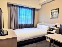 HOTEL ROUTE-INN ISEHARA OOYAMA INTER -ROUTE246- - parkir