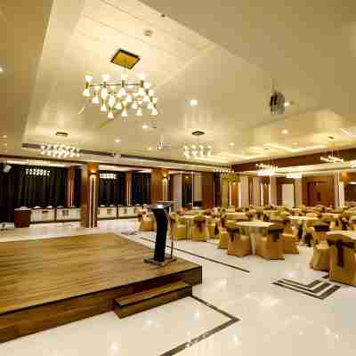 AJ Grand Hotel Dining/Meeting Rooms