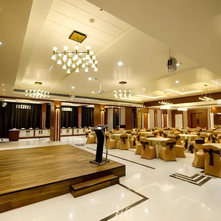 AJ Grand Hotel