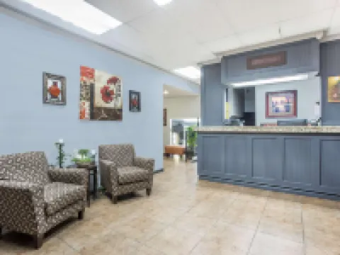 Super 8 by Wyndham Independence Kansas City Hotels in Independence