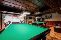 Chebotaryov Hotel - 4-Star