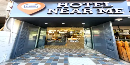 Hotel Near Me Отели рядом с достопримечательностью «Музей Махатмы Ганди»