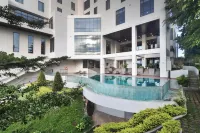 Luwansa Hotel and Convention Center Manado - Pool