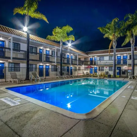 Motel 6 Lompoc, CA