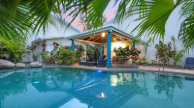 Trinity Beach Pacific