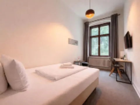 Romantik Hotel Schloss Reichenow Hotels in Markisch-Oderland