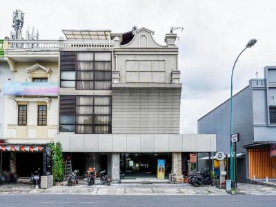 Sans Hotel Ekkon Yogyakarta