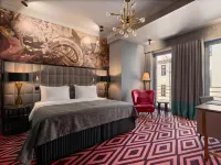 Grand Poet Hotel and Spa by Semarah - Cheap