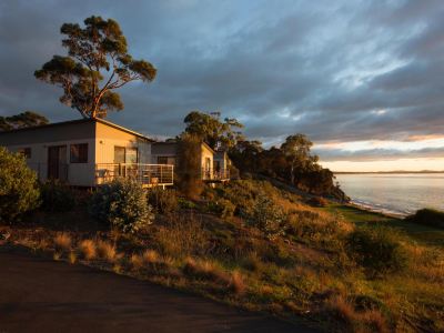 Swansea Beach Chalets