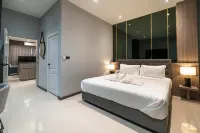 โรงแรมวายเอสดับเบิลยู ลพบุรี - วิวภูเขา