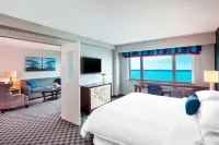 Sheraton Erie Bayfront Hotel Hotels near Warner Theatre