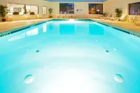 Holiday Inn Express Pocomoke City - Pool