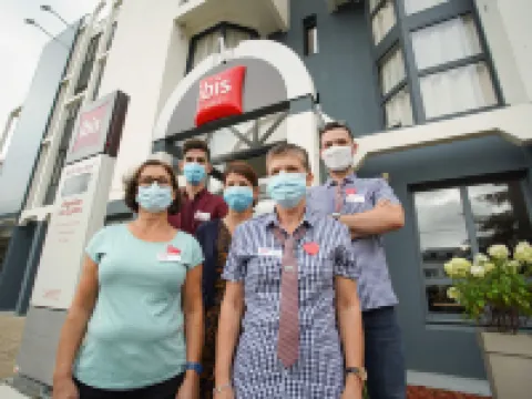 宜必思圖爾中心吉羅多飯店