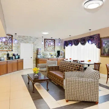 Days Inn by Wyndham Columbus