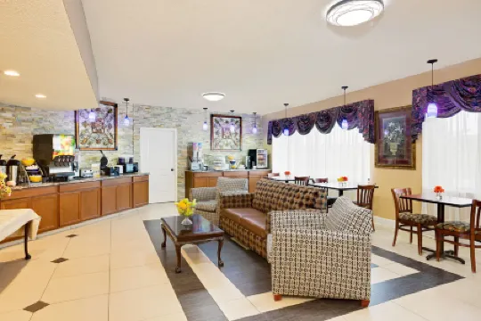 Days Inn by Wyndham Columbus