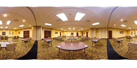 Holiday Inn Odessa by IHG