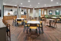 Fairfield Inn & Suites Decatur Hotels in Decatur