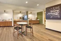 Fairfield Inn & Suites Boulder Longmont - breakfast