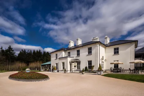 The Lodge at Ashford Castle Hotels in Конг