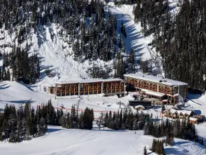 Sunshine Mountain Lodge