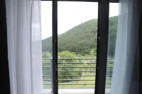 Aleksberg Club, Dilijan Hotel - Mountain view