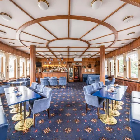 Botel Albatros