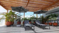 Hotel Casa Cytia - С бассейном