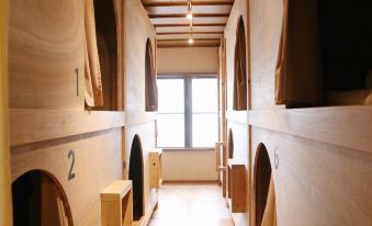 Y Pub & Hostel Tottori