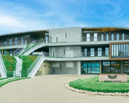 Yanmar Sunset Marina Clubhouse&Hotel Hotels in Moriyama
