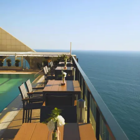 Raouché Arjaan by Rotana