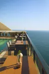 Raouché Arjaan by Rotana - View biển