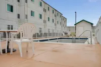 Motel 6 Montgomery, Al - Airport - Pools
