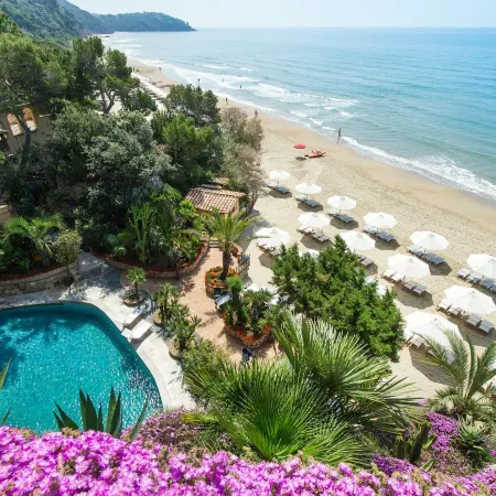 Aeneas' Landing Resort