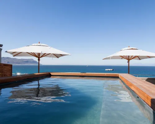 Tintswalo Boulders Hotels near Long Beach