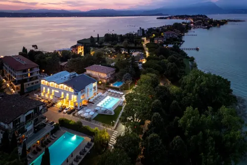 Hi Hotels Sirmione - Lakeview Pool - Airport Shuttle