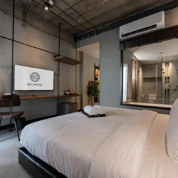 Ex2 Hotel