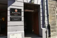 Komorowski Luxury Guest Rooms - Romantic