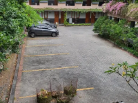 Taman Paradise Homestay Hotels in Sambikerep