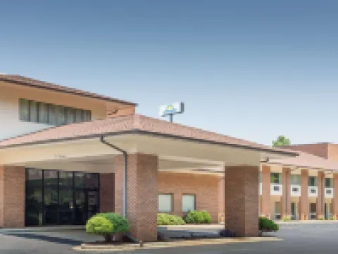 Days Inn by Wyndham Lexington Hotels in Davidson County