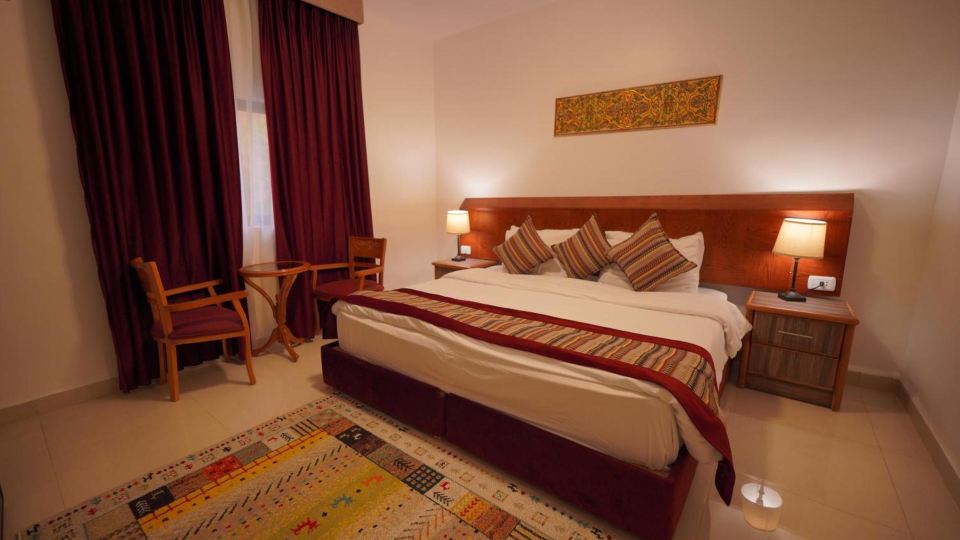 Petra Plaza Hotel