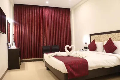 DsrMadhanamInn Hotels near SCN024 - Pazhayarai Vadathali Temple