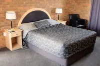 Charles Sturt Motor Inn Hotels in Cobram