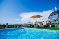 Shine House Hotels in Adler