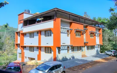 Dakshin Ghats Hotels near Niravilpuzha Mosque